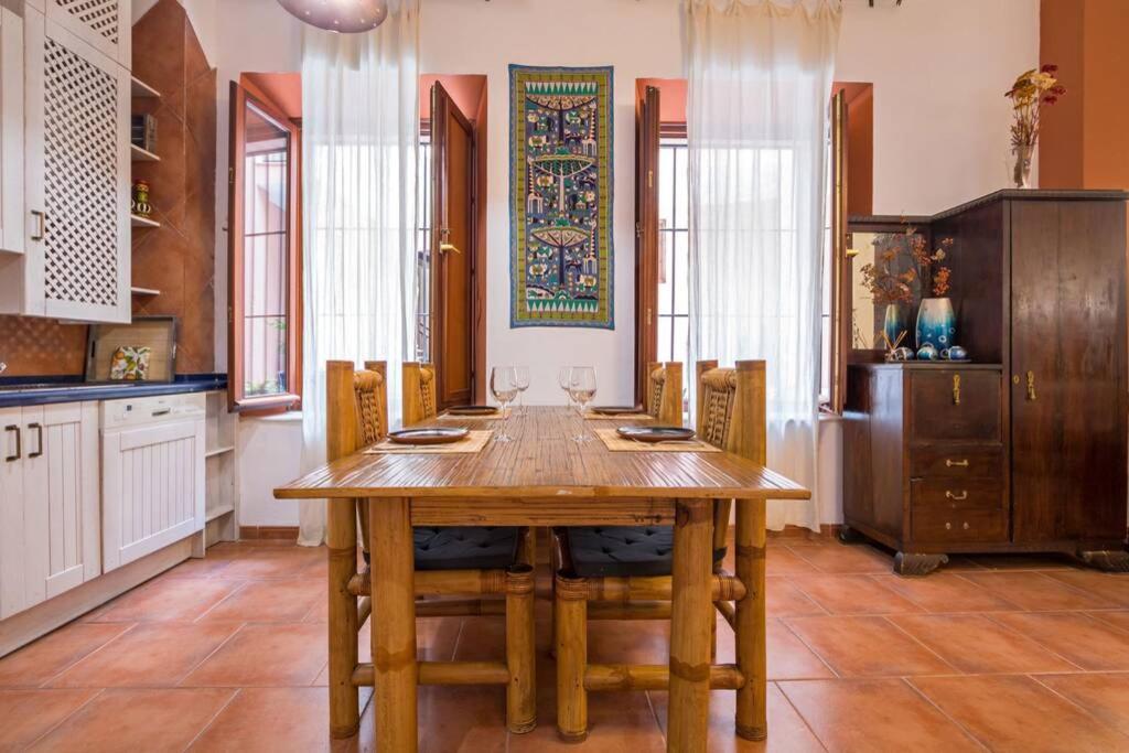 Goyeneta Palace By Valcambre Apartment Sevilla